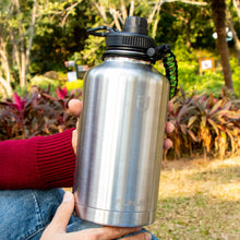 Load image into Gallery viewer, FUNUS Insulated Water Bottle, 64 oz Keep Beverages Cold for 24 Hrs or Hot for 12 Hrs